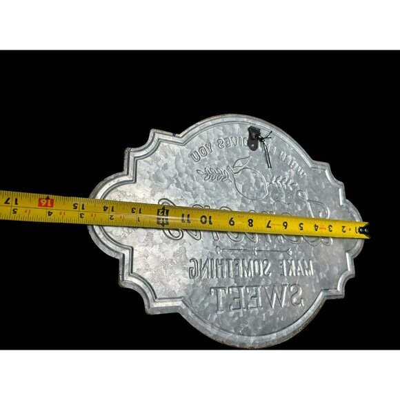 Lori Siebert Metal Wall Sign "When Life Gives You Lemons Make Something Sweet" - Picture 4 of 7